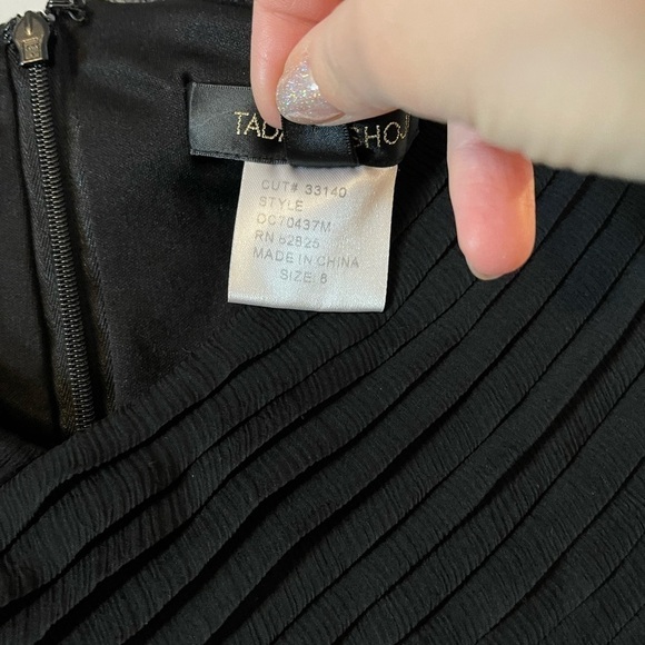 TADASHI SHOJI silk roll black COCKTAIL DRESS - Picture 6 of 7